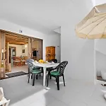 Home2book Bright & Pool, Daire Costa Teguise
