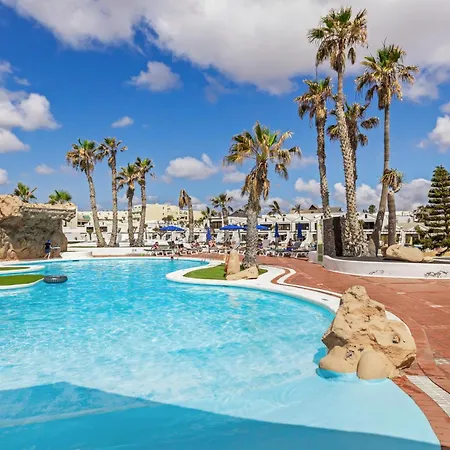 Home2book Bright & Pool, Daire Costa Teguise