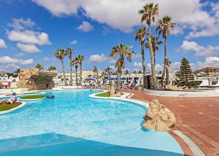 Home2book Bright & Pool, Apartment Costa Teguise