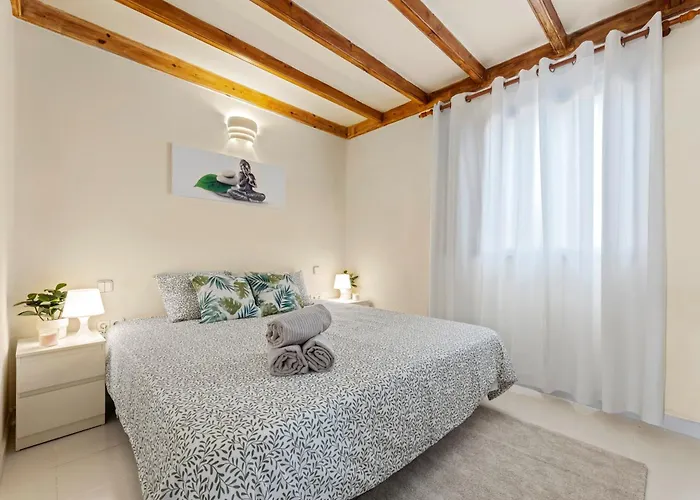 Home2book Bright & Pool, *