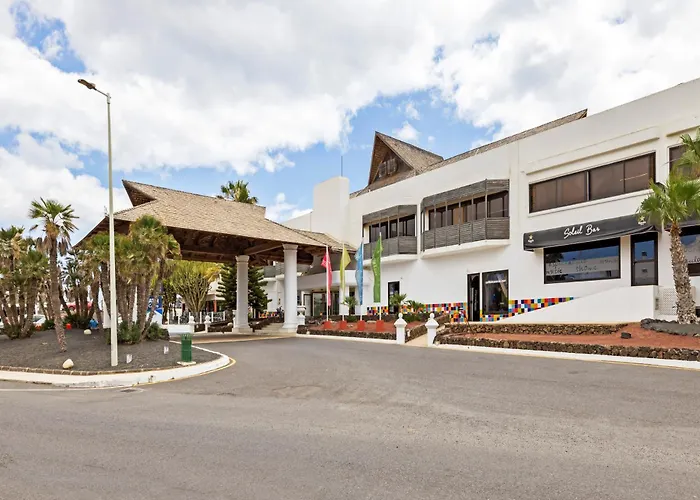 Apartamento Home2book Bright & Pool,